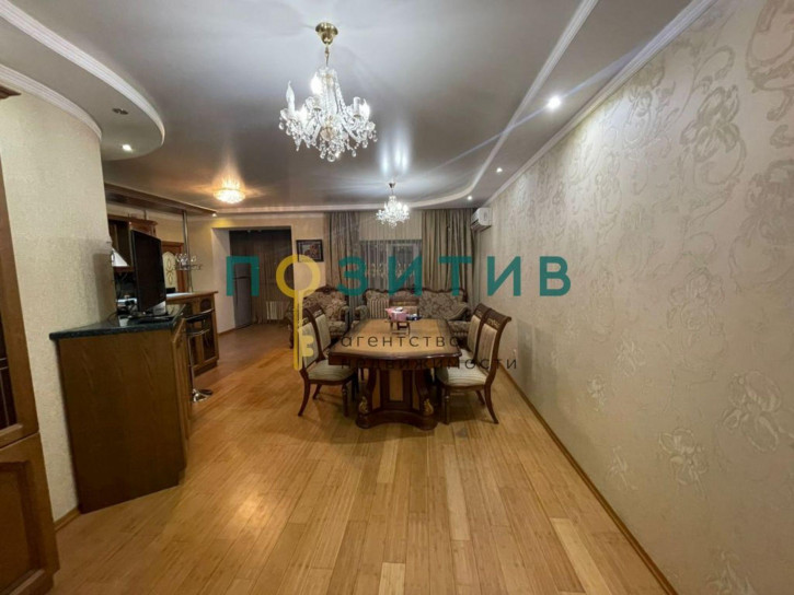 3-комн квартира Бунимовича ул, 19к2