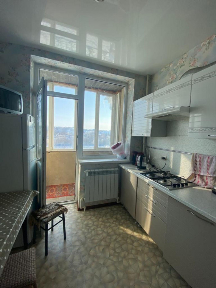 1-комн квартира Шмидта ул, 76