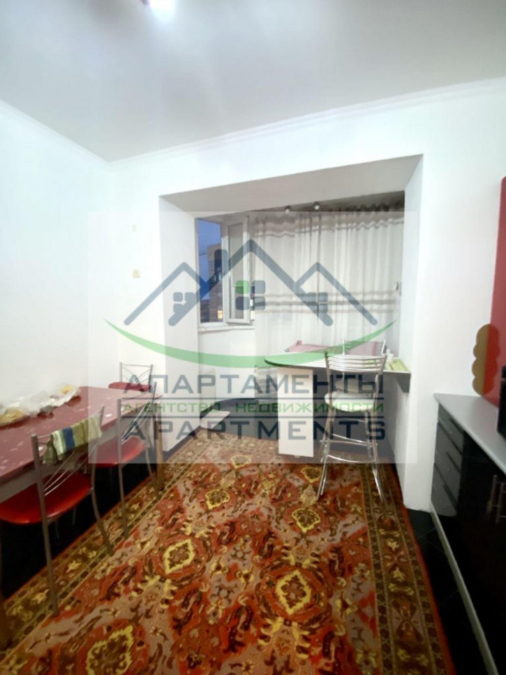 1-комн квартира Бунимовича ул, 19к2