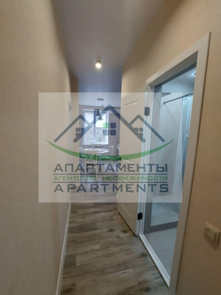 3-комн квартира Дзержинского ул