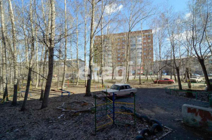 Комната Осминина Петра, 28