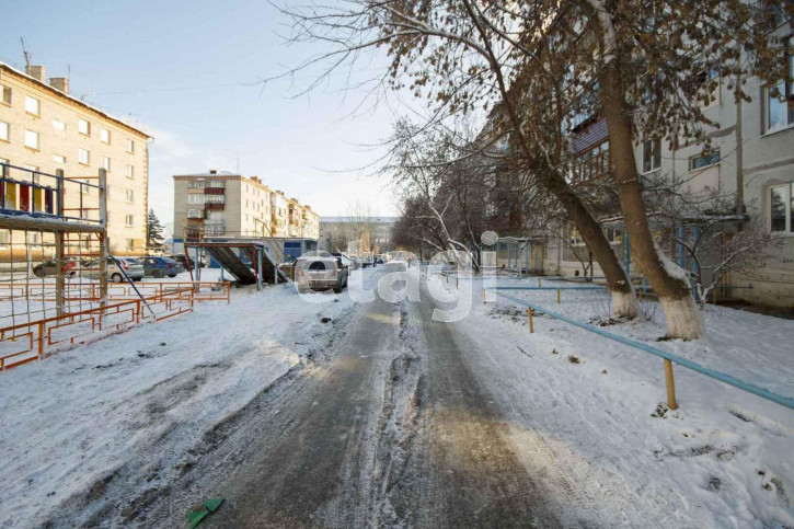1-комн квартира 8 Марта, 1