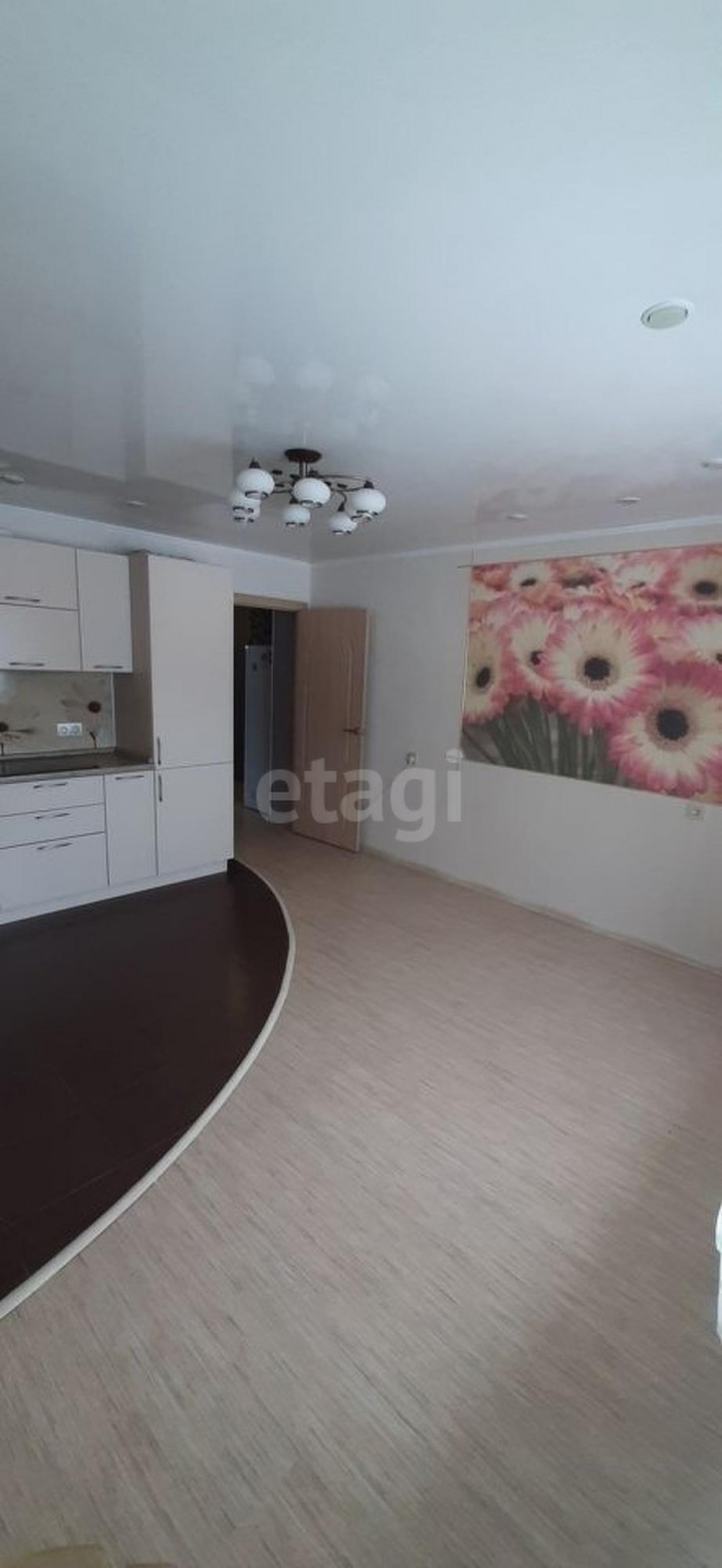 3-комн квартира Мира, 28