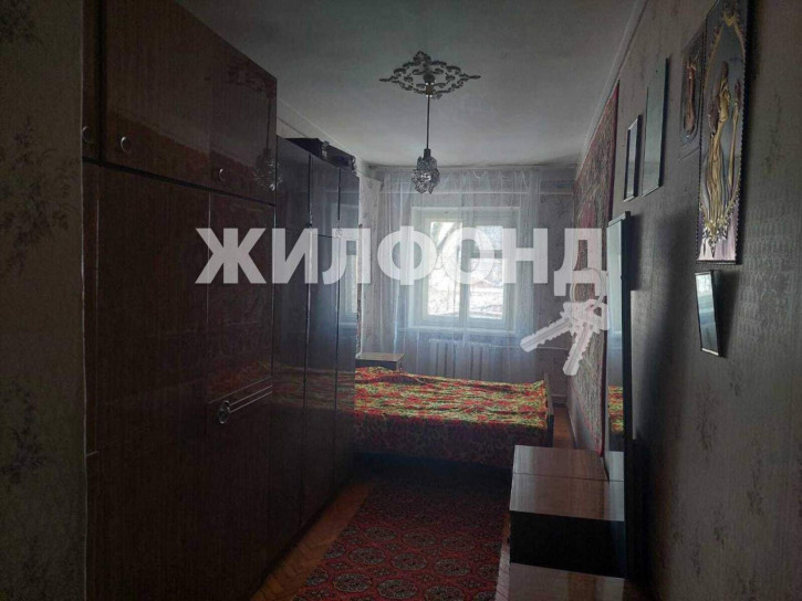 3-комн квартира Калинина улица, д.130