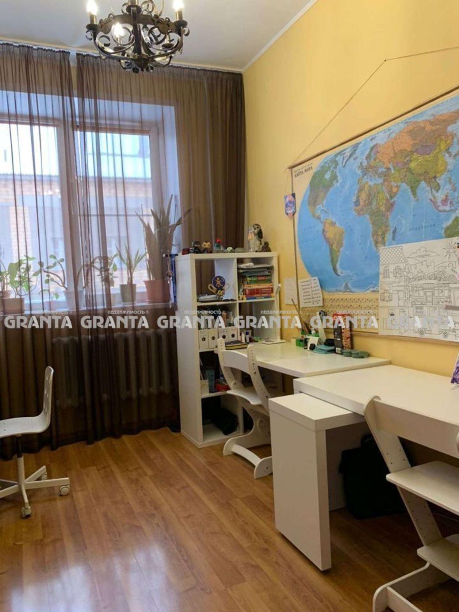 Купить квартиру за 15 000 000 рублей на ул им Сергея Лазо, 18А