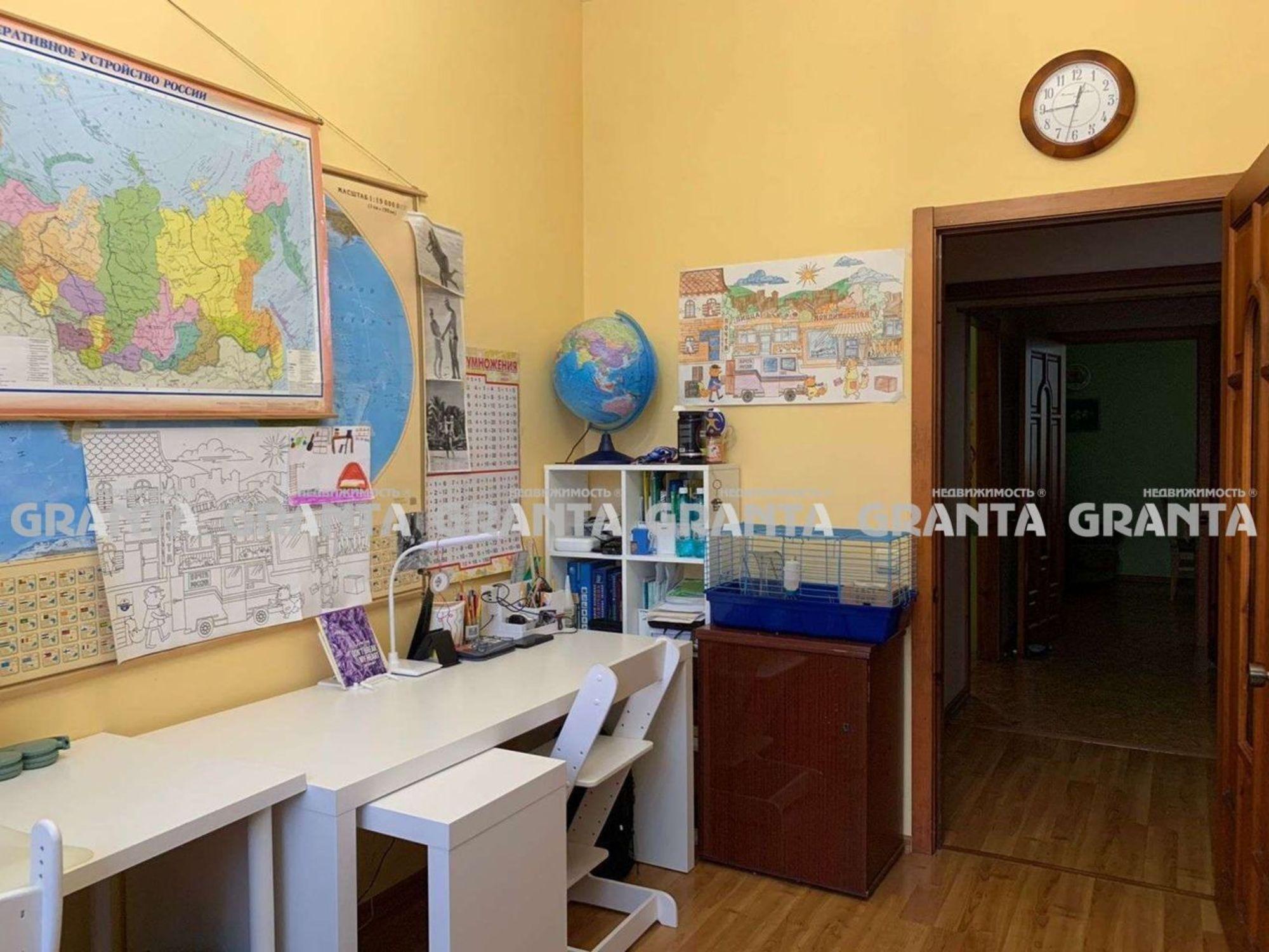 Купить квартиру за 15 000 000 рублей на ул им Сергея Лазо, 18А