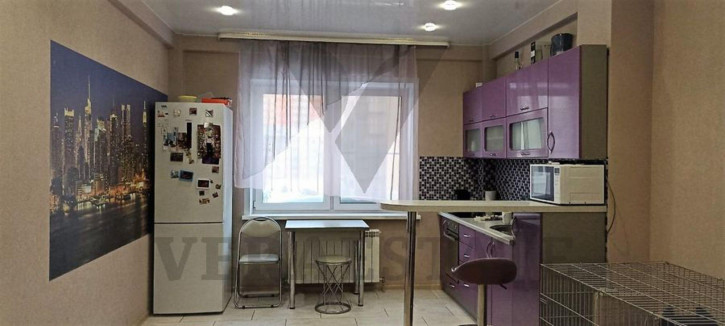 2-комн квартира ул. Героев Революции,29