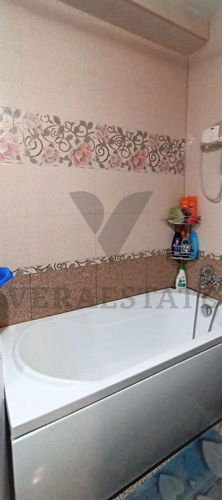 2-комн квартира ул. Героев Революции,29