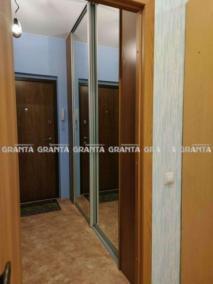 2-комн квартира ул Е.Стасовой, 40И
