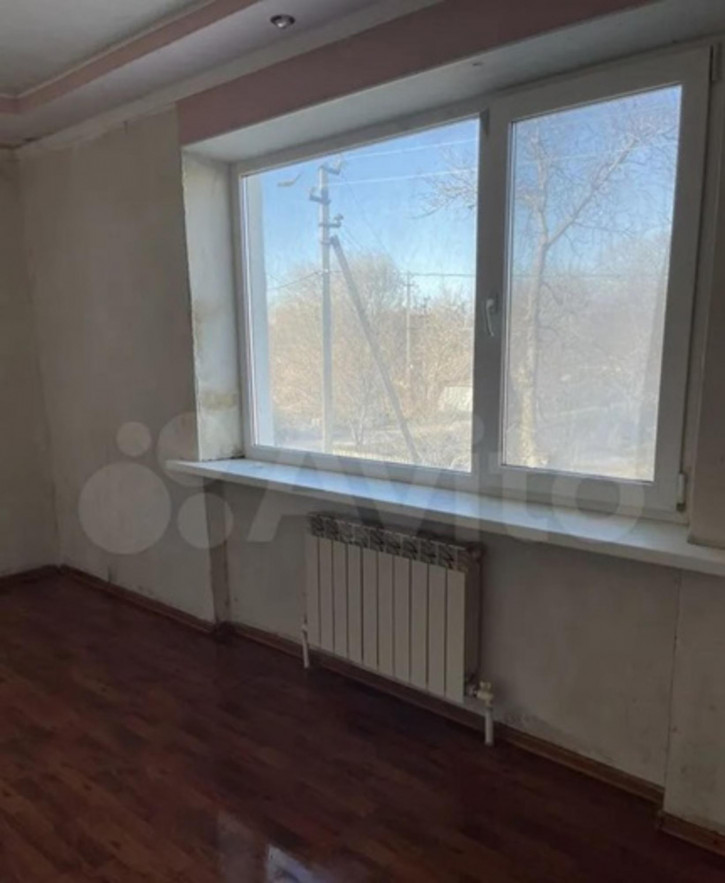 3-комн квартира Славы улица, 101