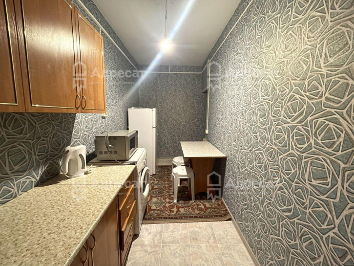 1-комн квартира ул. Джаныбековская,  д.20