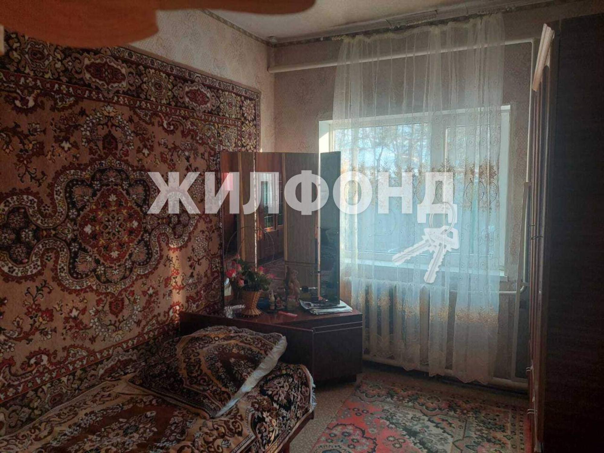 Купить дачу, дом, коттедж за 4 000 000 рублей на Дорожная улица