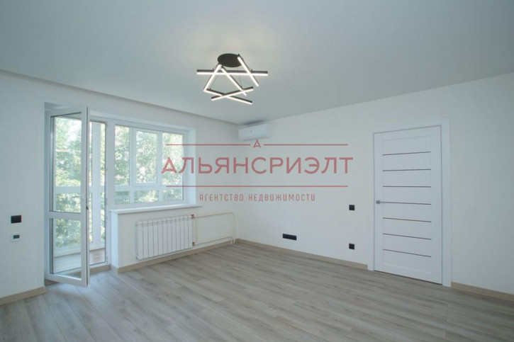 2-комн квартира тер. Военного городка,428