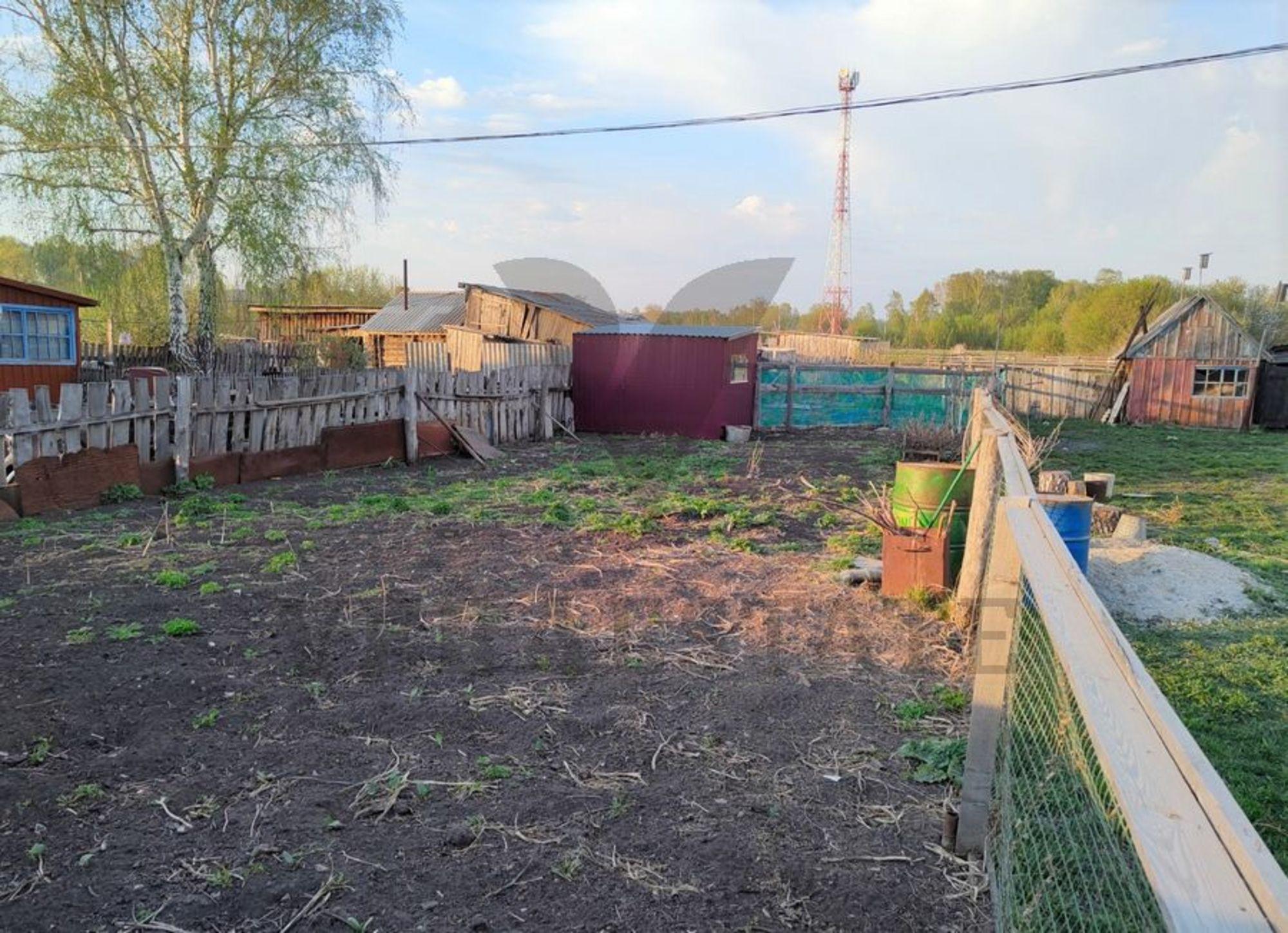 Купить дачу, дом, коттедж за 580 000 рублей на пер. Школьный
