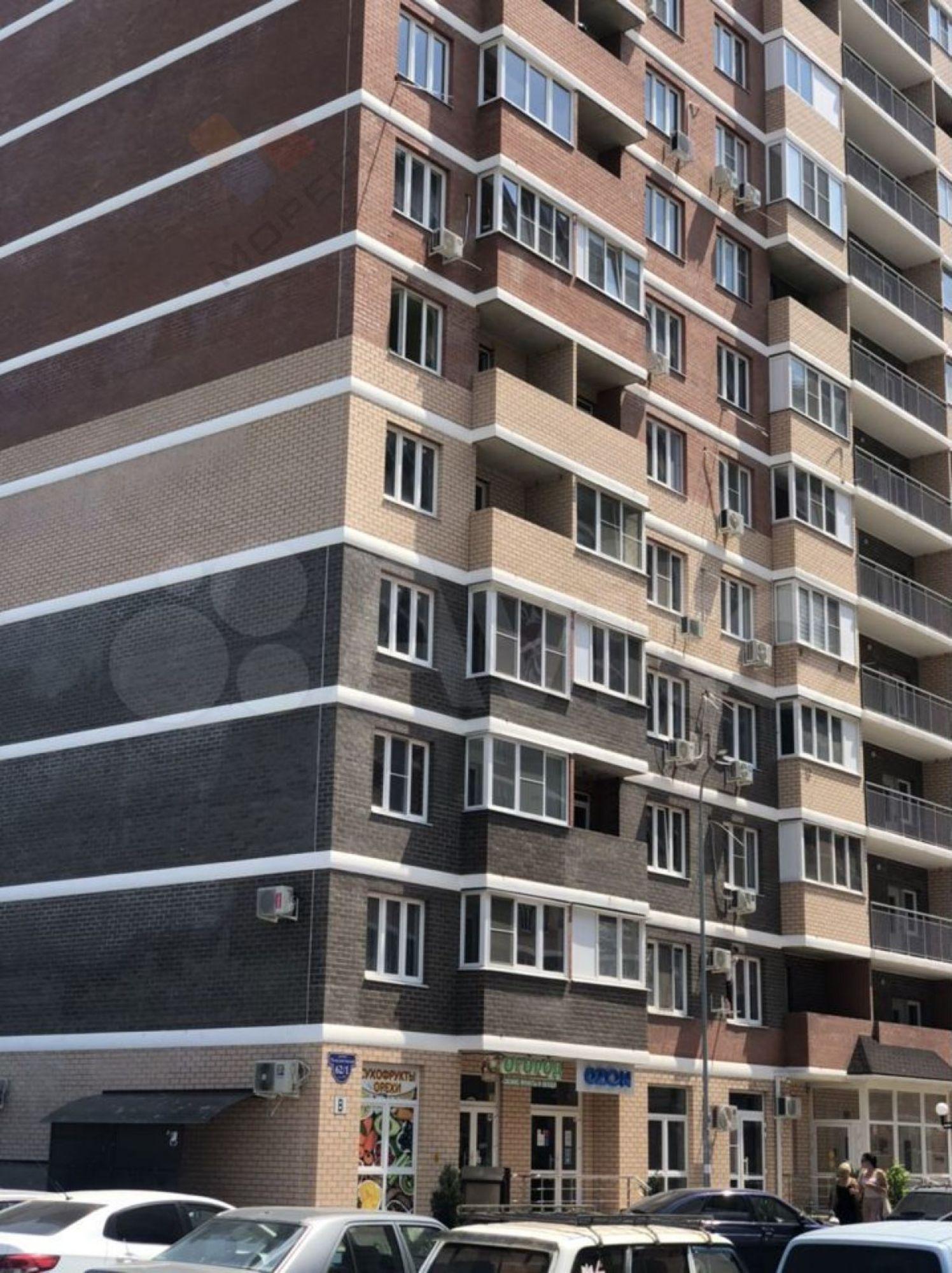 Купить квартиру за 5 000 000 рублей на Тепличная ул, 62/1
