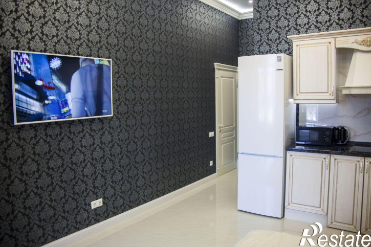 Студия Чкалова, 75