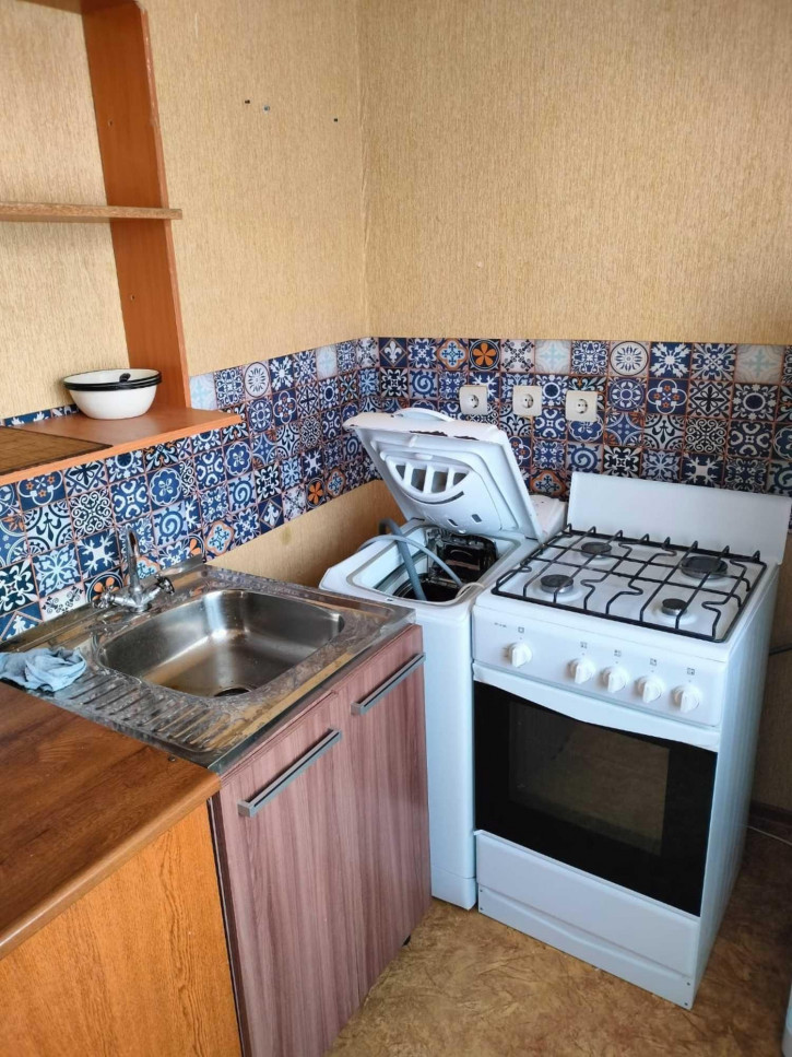1-комн квартира в новом доме проспект Химиков 3/16