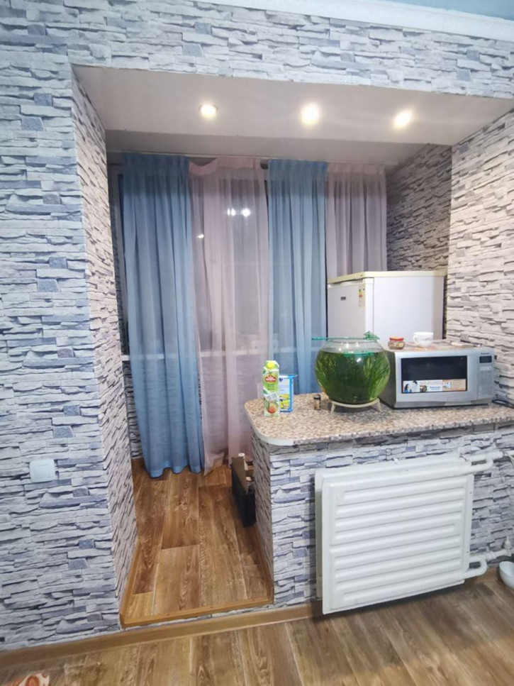 3-комн квартира Мечтателей, 46