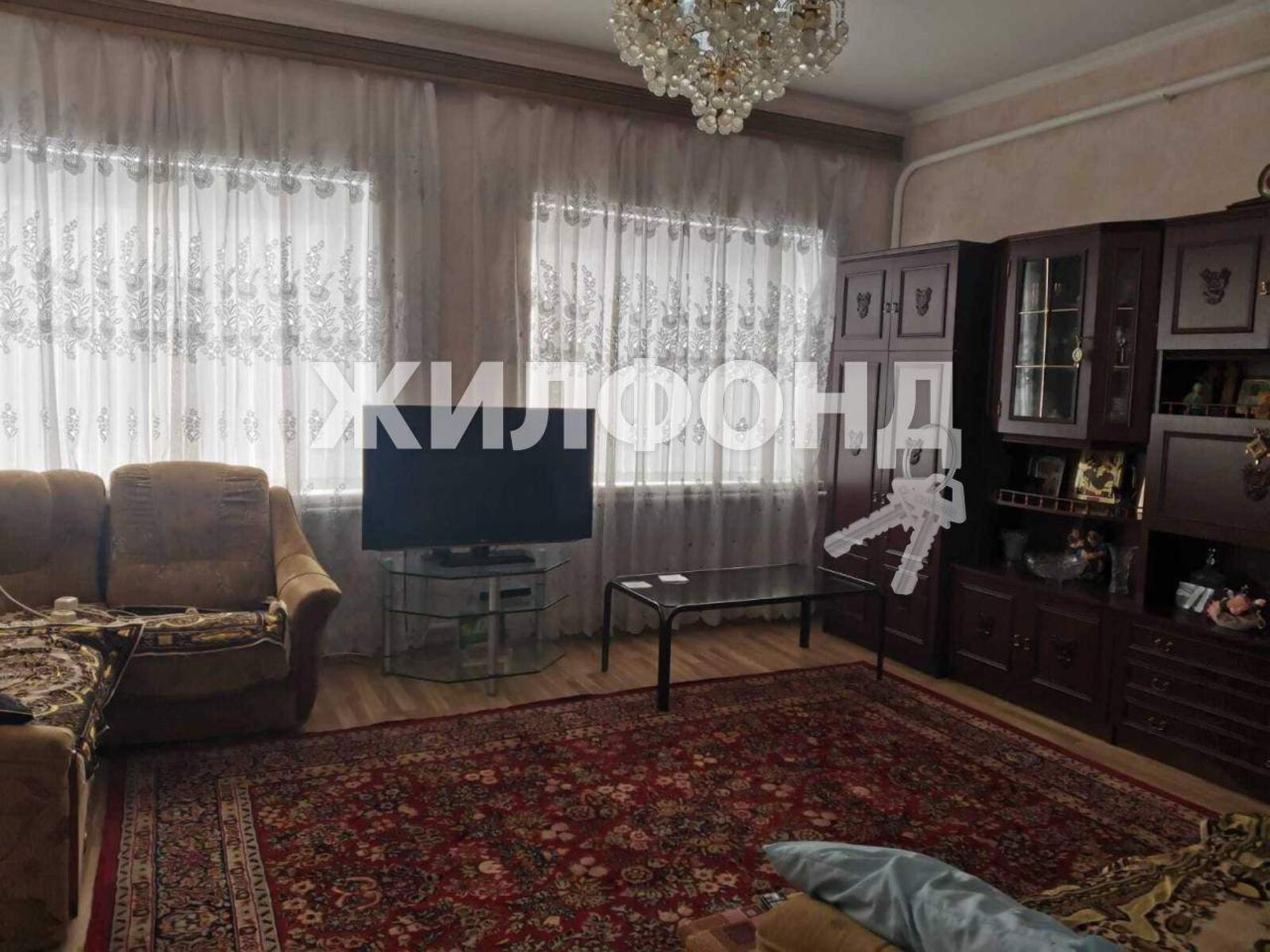 Купить дачу, дом, коттедж за 20 000 000 рублей на Зеленая улица