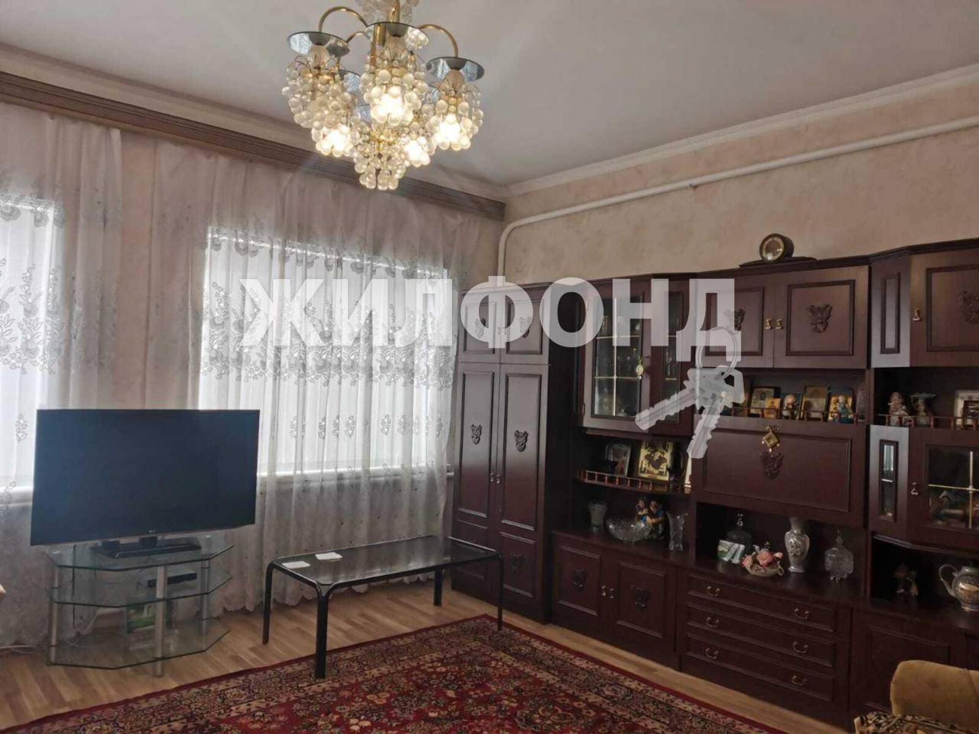 Купить дачу, дом, коттедж за 20 000 000 рублей на Зеленая улица