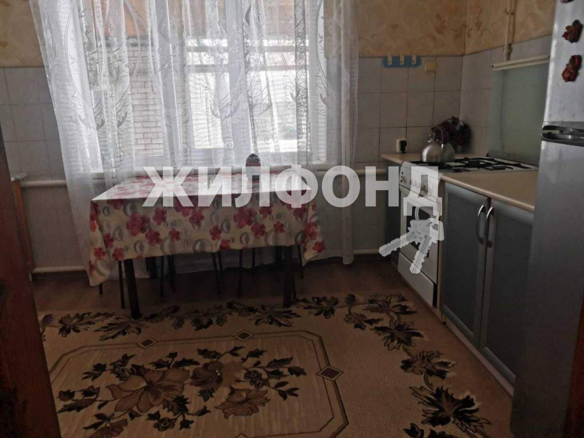 Купить дачу, дом, коттедж за 20 000 000 рублей на Зеленая улица