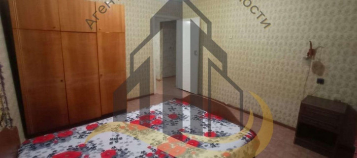 2-комн квартира Восточный мкр, 1