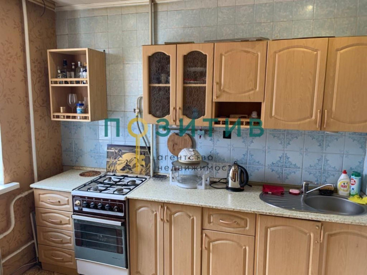 2-комн квартира Панагюриште ул, 18