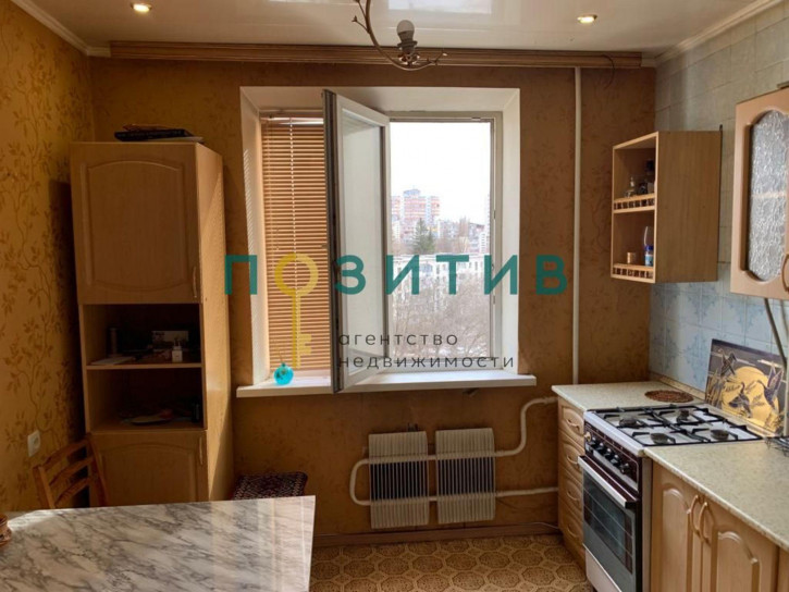 2-комн квартира Панагюриште ул, 18