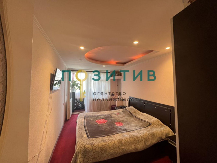 2-комн квартира Долина Роз ул, 1
