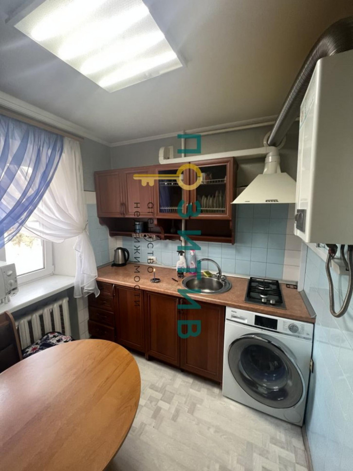 2-комн квартира Октябрьская ул, 451