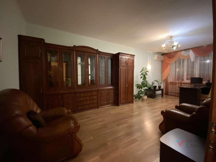 3-комн квартира Карбышева улица, 67