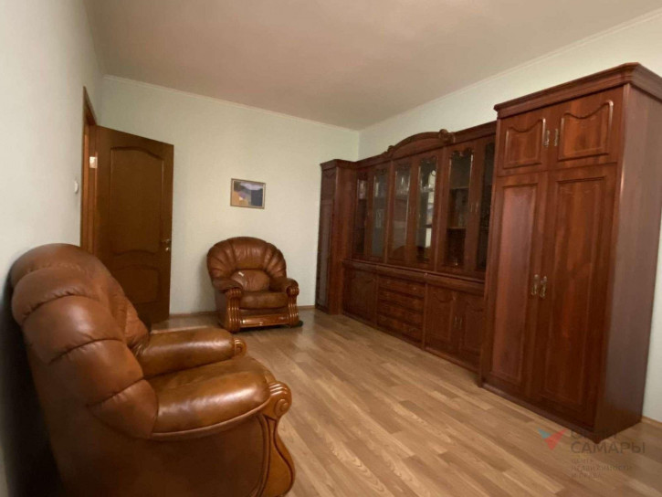 3-комн квартира Карбышева улица, 67