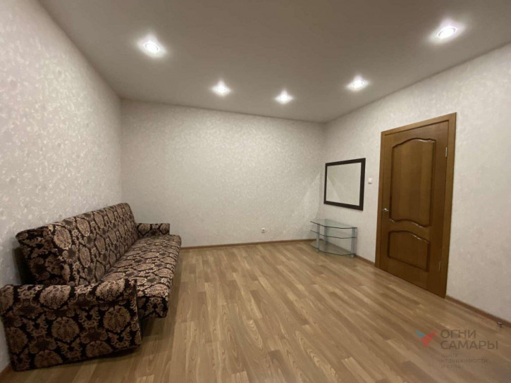 3-комн квартира Карбышева улица, 67