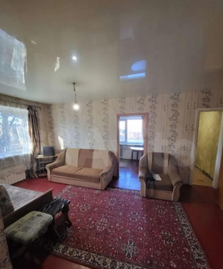 2-комн квартира Комарова улица, 101