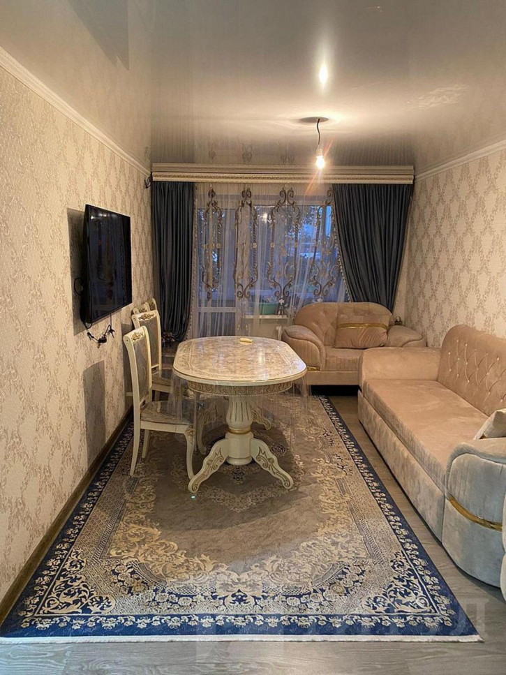 3-комн квартира Чкаловский, Киргизская