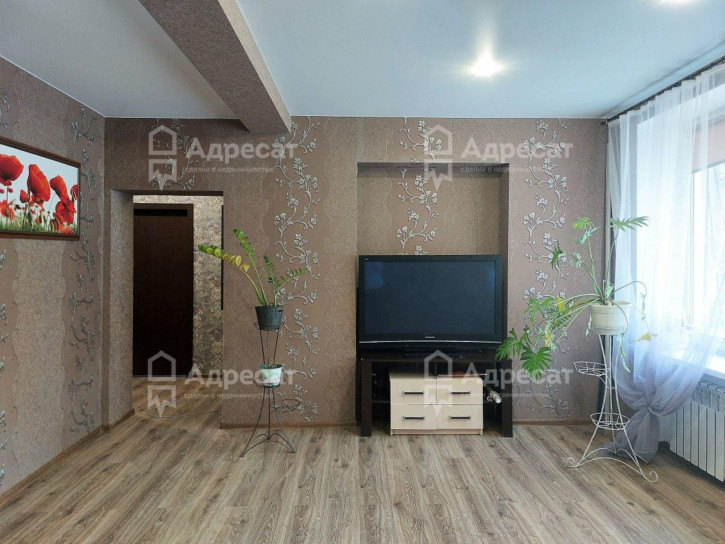 3-комн квартира ул. Германа Титова,  д.8