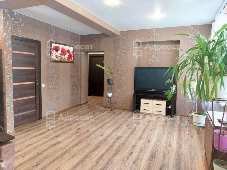 3-комн квартира ул. Германа Титова,  д.8