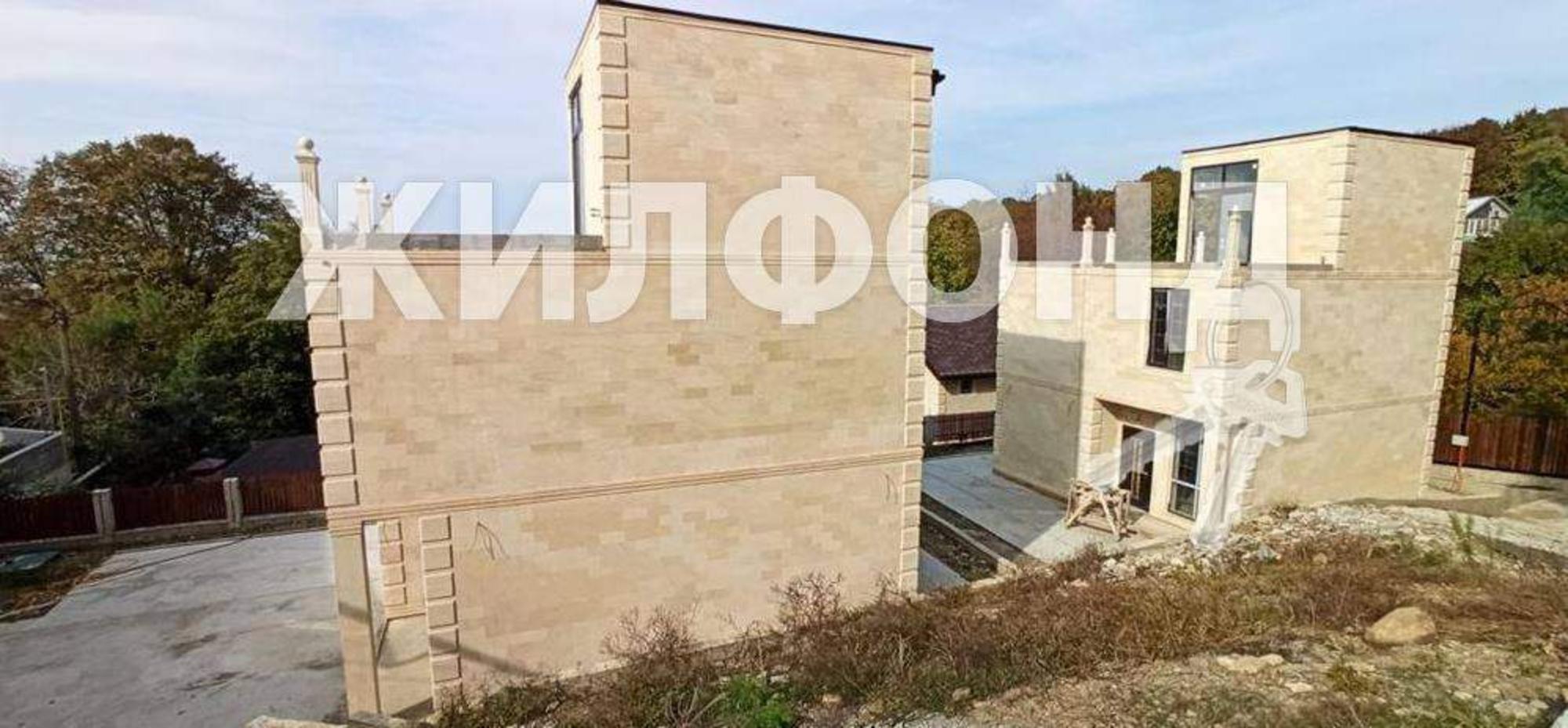 Купить дачу, дом, коттедж за 37 000 000 рублей на Ворошиловградская улица