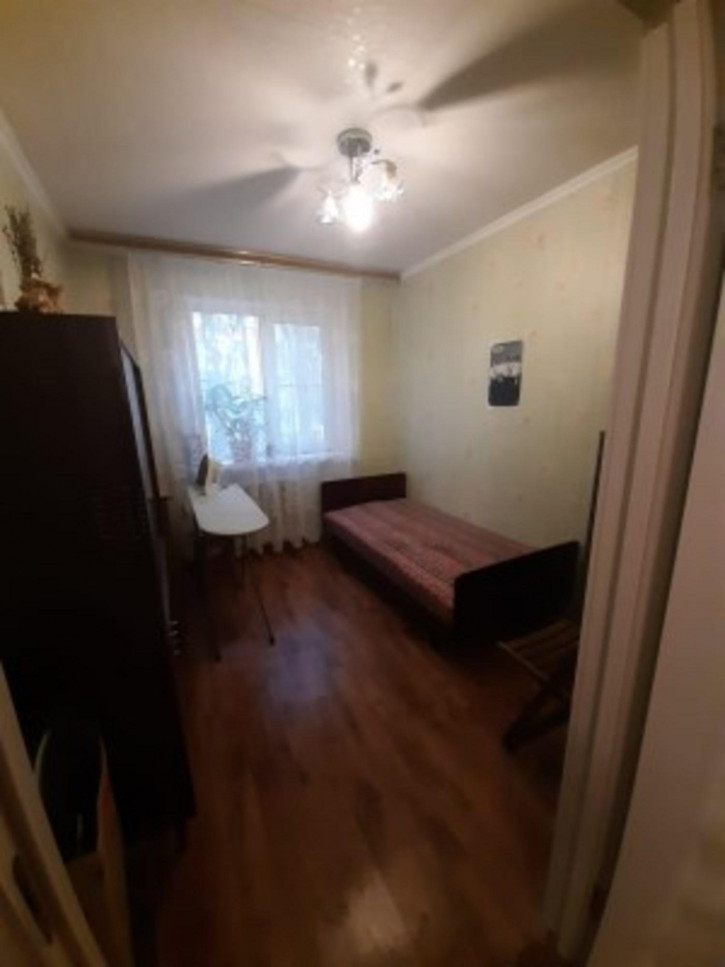 4-комн квартира 2 Краснодарская, 82