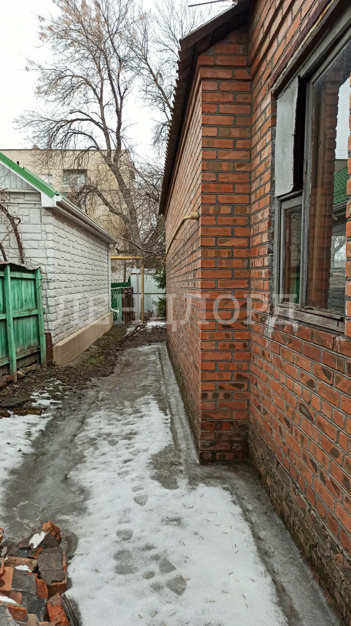 Купить дачу, дом, коттедж за 3 000 000 рублей на Гвардейская улица