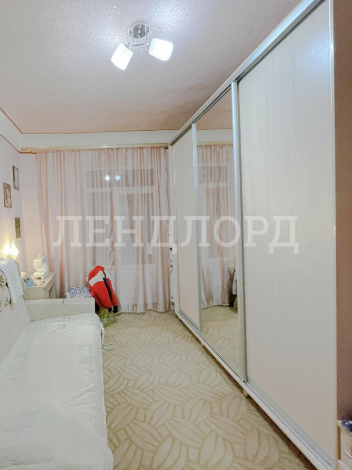2-комн квартира улица Ильича, 34/45