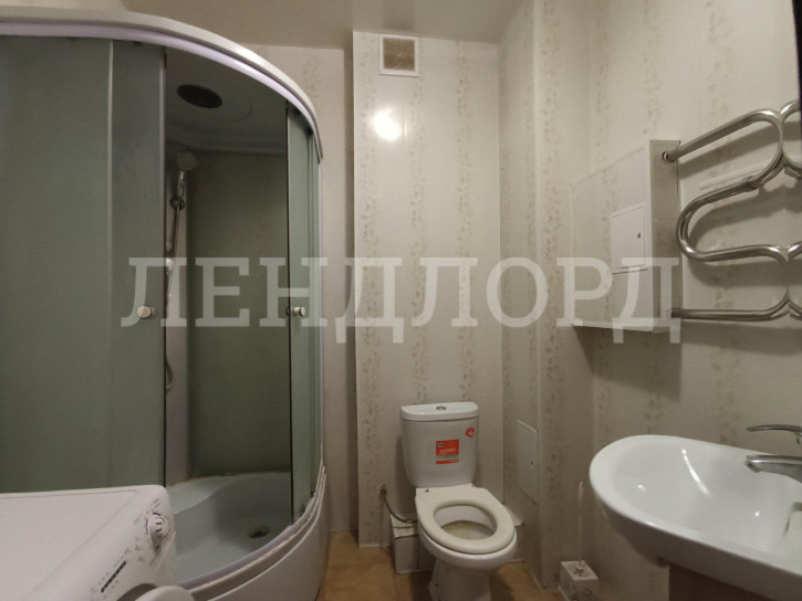 2-комн квартира улица Пацаева, 18