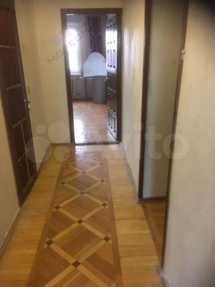 4-комн квартира Красная ул, 16