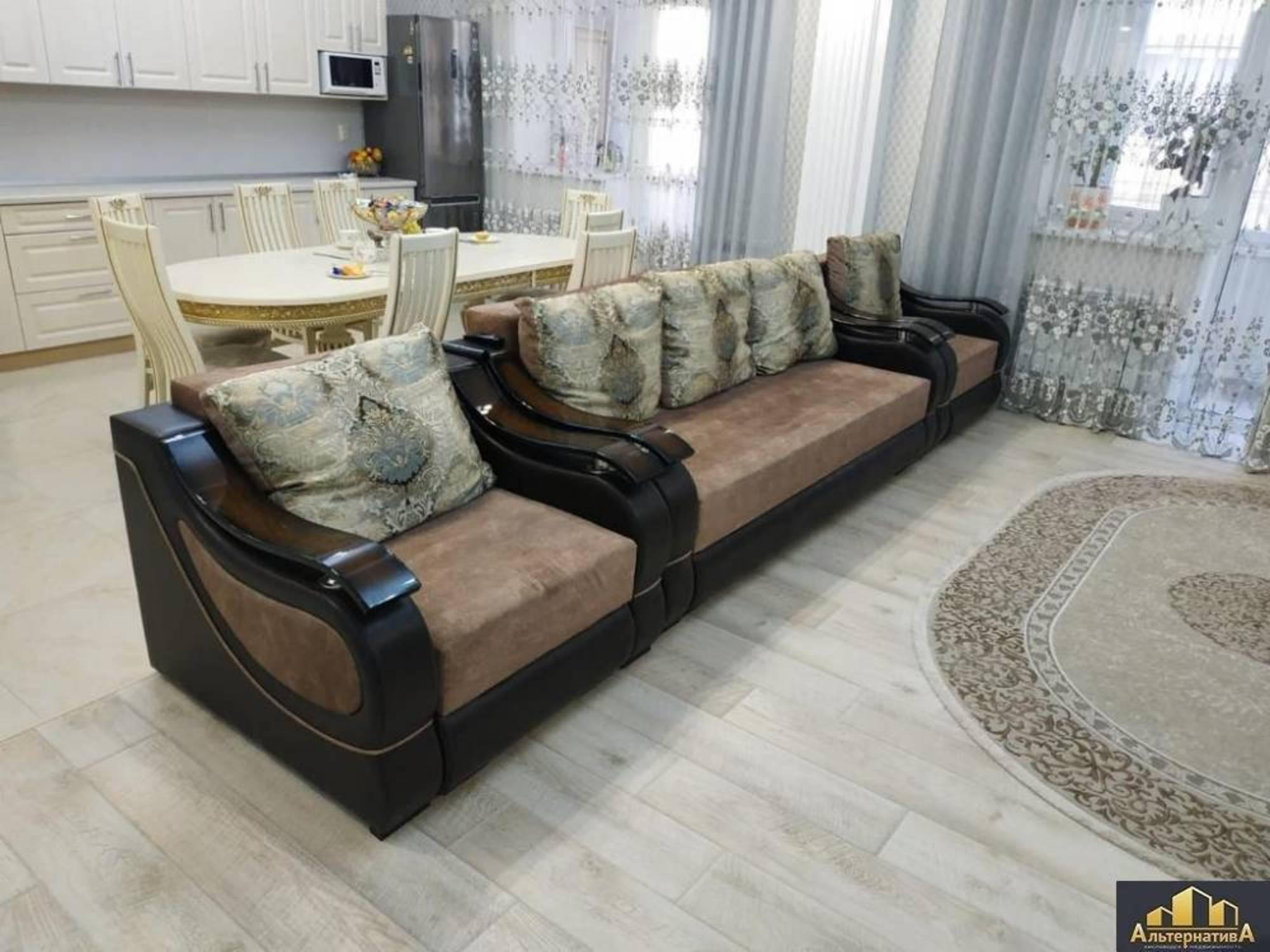 Купить квартиру за 15 000 000 рублей на Октябрьская ул.