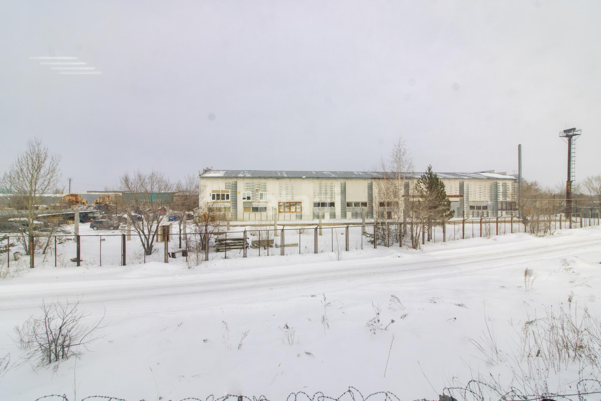 Купить производственную площадь за 360 000 000 рублей на Чекистов 36
