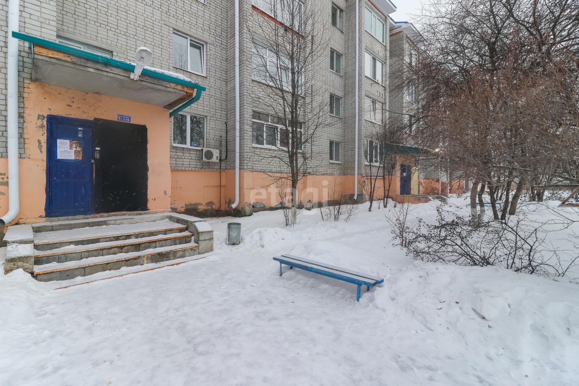 Купить квартиру за 4 250 000 рублей на Строителей, 8