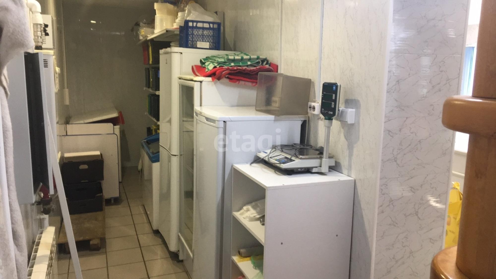 Купить торговое помещение за 6 200 000 рублей на Заречная 10/а