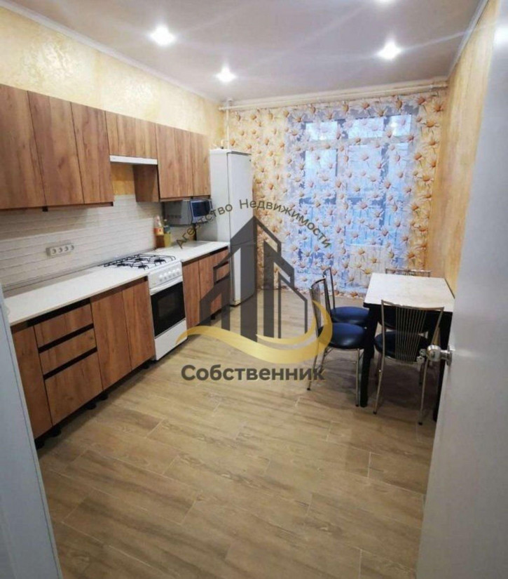 2-комн квартира Угарова пр-кт