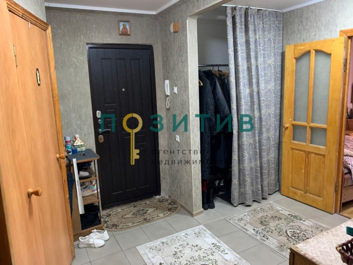 3-комн квартира Февральская ул, 89к2