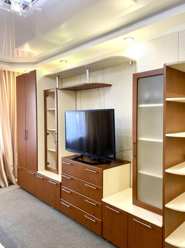 1-комн квартира Нежнова ул, 67